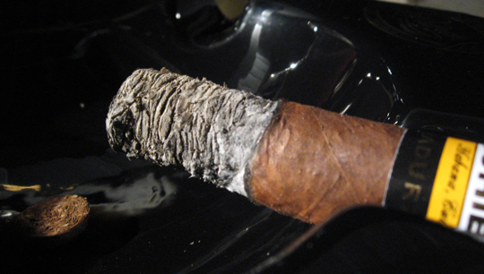 http://www.casasfumando.com/wp-content/uploads/2010/11/CMG-14.jpg