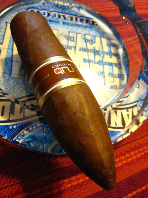 NUb Maduro
