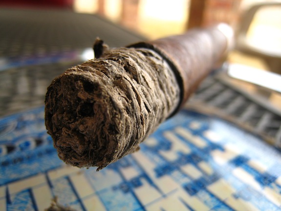 blind_cigar_5_5 La Flor Dominicana Coronado Maduro