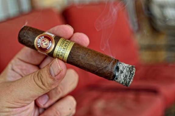 Reinado Grand Empire Reserve