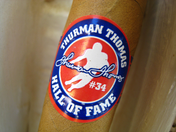 Thurman Thomas Hall of Fame Natural – Cigar Reviews | Beer Pairings