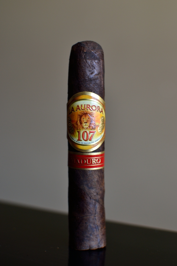 La Aurora 107 Maduro