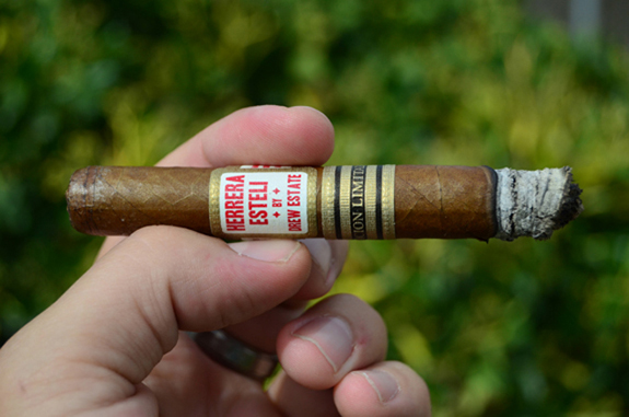 Herrera-Esteli-Edicion-Limitada-2014-Featured
