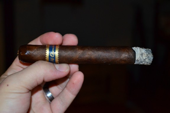 Dunbarton Tobacco & Trust - Mi Querida