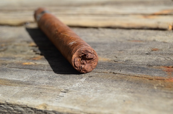 Warped Cigars - Guardian of the Farm