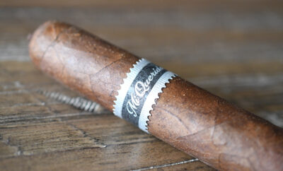 Dunbarton Tobacco & Trust Mi Querida SakaKhan